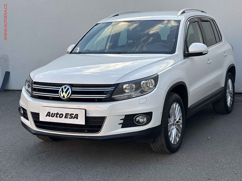 Volkswagen Tiguan (2013) 1.4 TSi, Life, navi, +kola - fotka 2 z 18