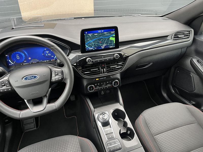 Ford Kuga (2023) 2.5 Plug-in Hybrid, ST-Line  - fotka 18 z 44