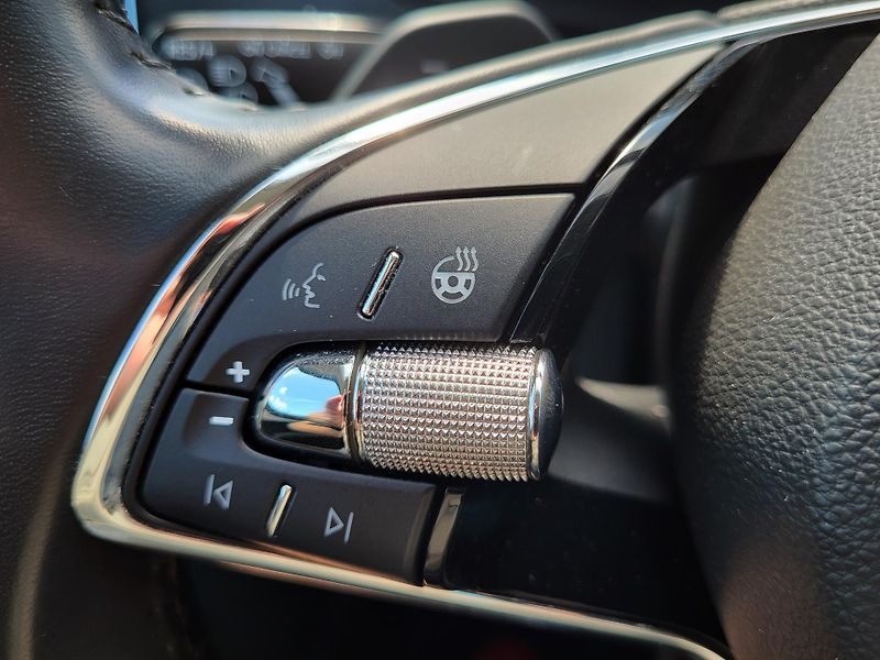 Škoda Karoq 2.0 TDi 85kW DSG AMBITION *ČR - fotka 17 z 43