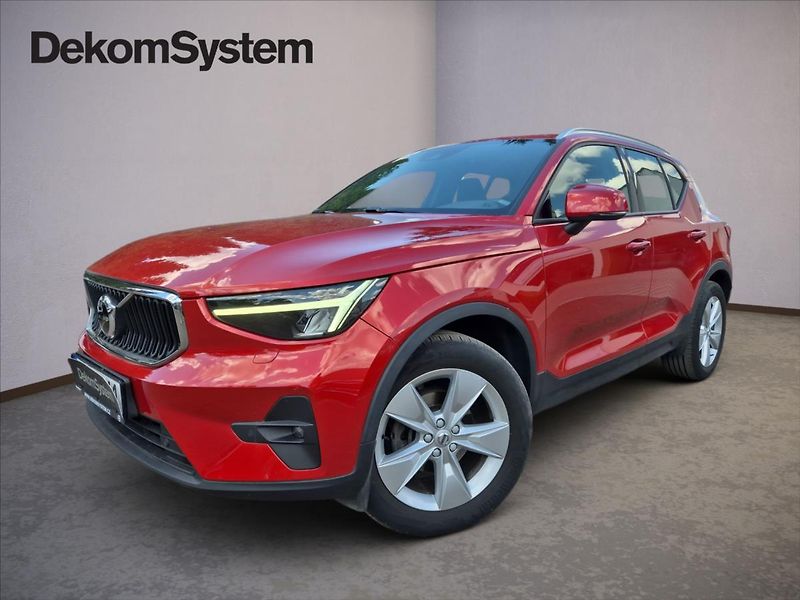 Volvo XC40 1,5 T2 FWD Momentum - fotografie inzerátu