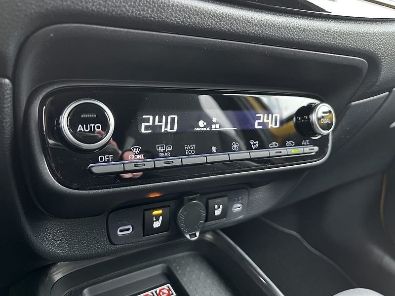 Toyota Aygo 1.5 Hybrid ODBĚR 8/2026 - fotka 18 z 27