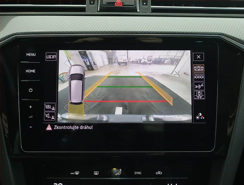 Volkswagen Passat (2022) Alltrack 2.0 TDI - fotka 15 z 17