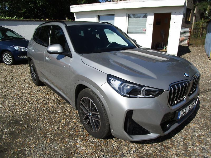 BMW X1 2,0D-110KW-KOUPEN V ČR-5000KM - fotka 1 z 26