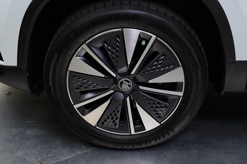 Škoda Karoq - fotka 10 z 28