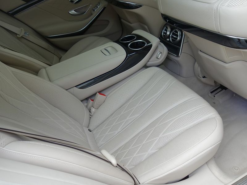 Mercedes-Benz Třídy S (2014) S63*AMG*25000KM!!*CARBON*TOP!! - fotka 44 z 50