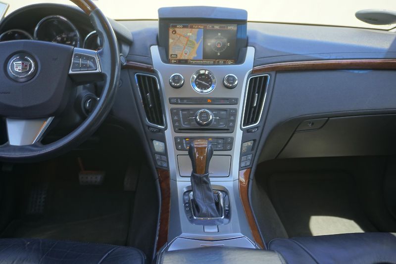 Cadillac CTS 3,6I V6 4WD AUT. - fotka 14 z 29