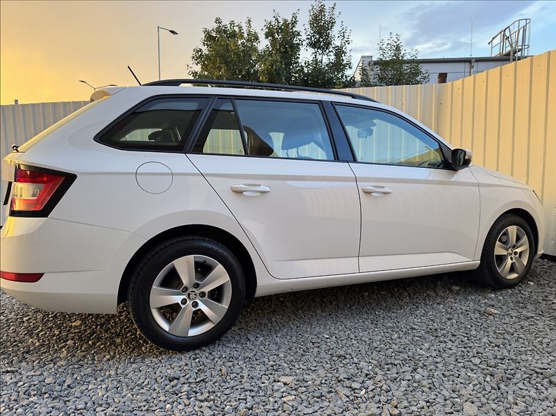 Škoda Fabia 1,0 TSI DPH 1.maj. původ ČR - fotka 17 z 50