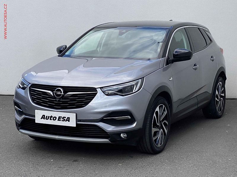 Opel Grandland X (2019) 1.2PT, Innovation, AT - fotka 3 z 18