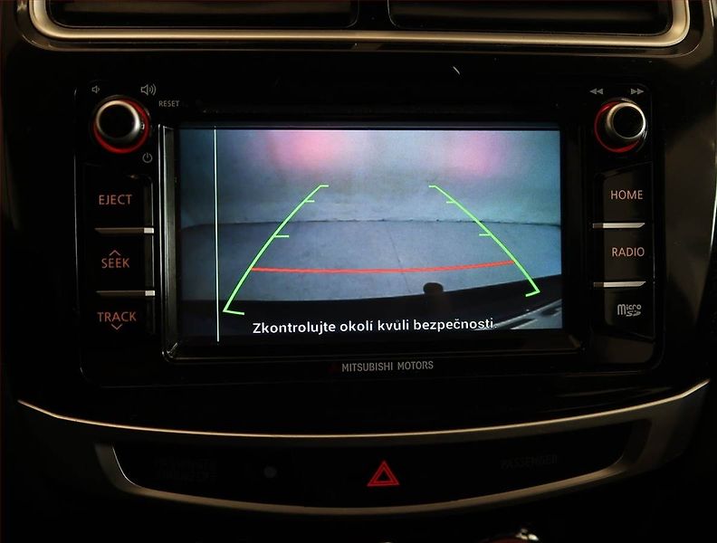 Mitsubishi ASX (2017) 1.6 MIVEC, LPG, ČR,1.maj - fotka 12 z 15