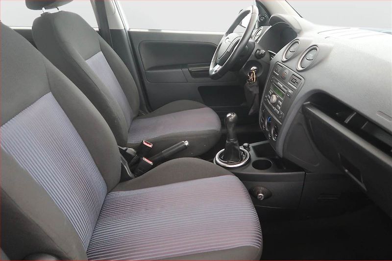 Ford Fusion (2007) 1.4, po STK, Klima, rezervace - fotka 9 z 15