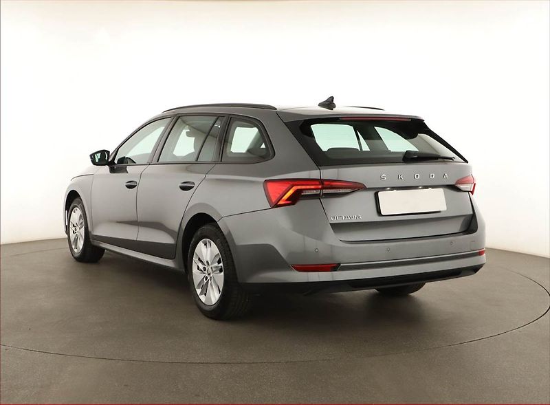 Škoda Octavia (2023) 2.0 TDI, Automat, Navi - fotka 4 z 14