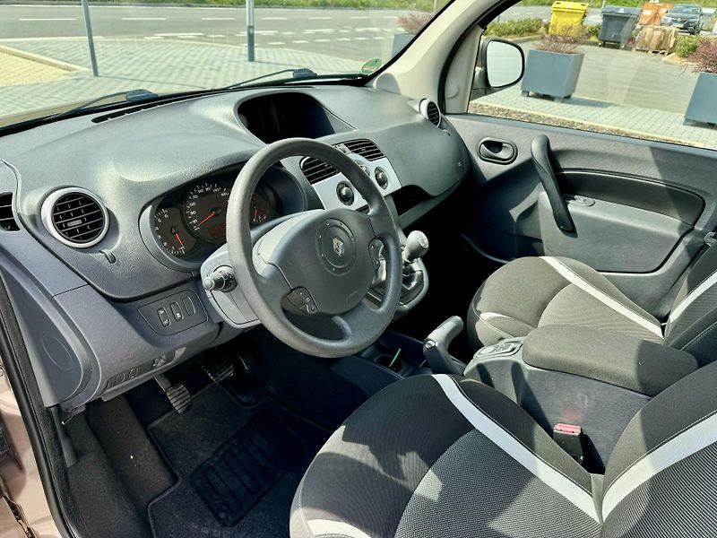 Renault Kangoo (2013) 1.5 dCI GRAND 7 míst - fotka 11 z 25