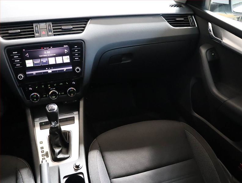 Škoda Octavia (2017) Ambition 2.0 TDI, Automat - fotka 8 z 28