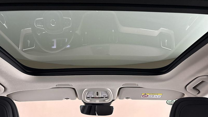 Volvo XC60 2.0 T6 AUT AWD Recharge Inscri - fotka 30 z 33