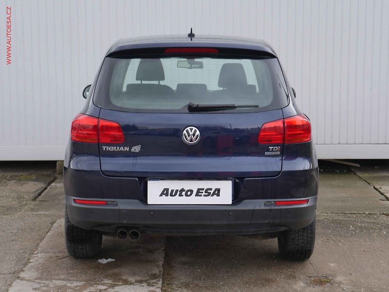 Volkswagen Tiguan (2013) 2.0 TDI, ČR, STK10/28 - fotka 5 z 15