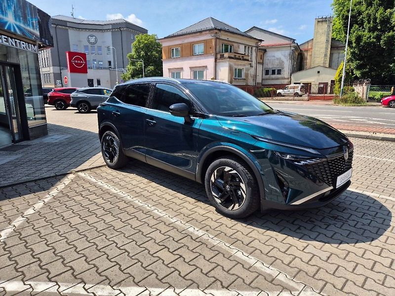 Nissan Qashqai 1.3T mHEV MT,2WD, ZADÁNO - fotka 3 z 29
