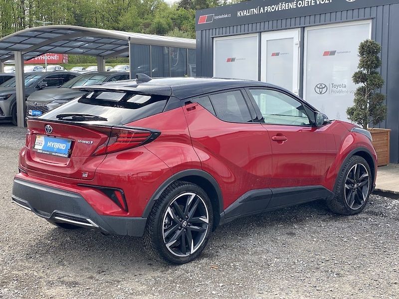Toyota C-HR 2.0HEV, ČR-1m, GR Sport, DPH - fotka 7 z 14