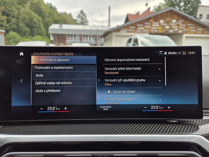 BMW Řada 3 TOURING 330D M SPORT 210kw 19A - fotka 24 z 50