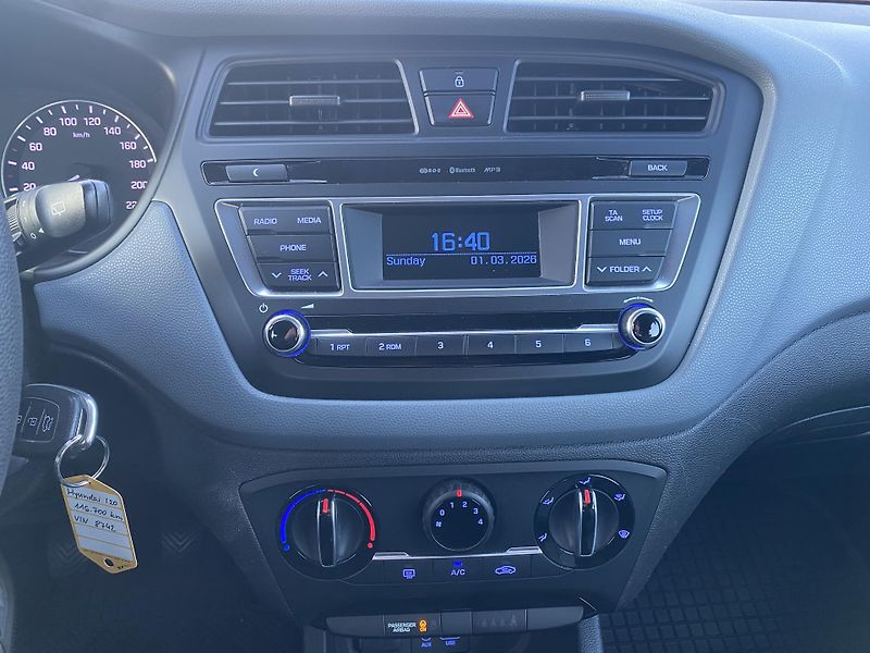 Hyundai i20 1.2i SELECT, NAJ.116TIS.KM!! - fotka 21 z 39