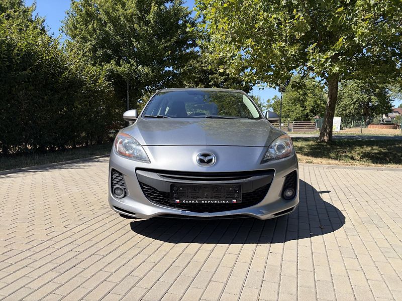 Mazda 3 1.6 Edition - fotka 17 z 31