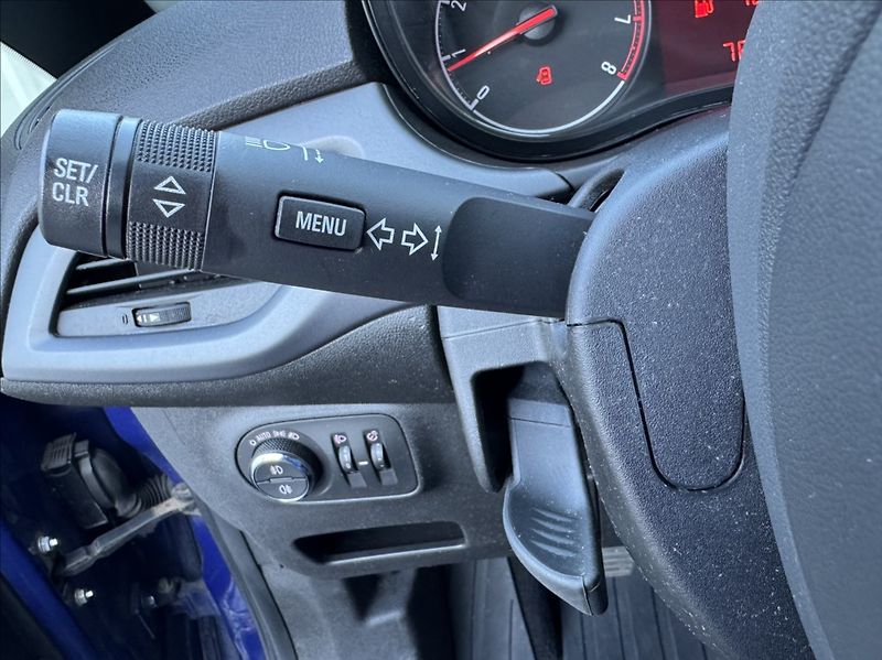 Opel Corsa 1,2 i,51kW,DRIVE,1.maj,původČR - fotka 31 z 50