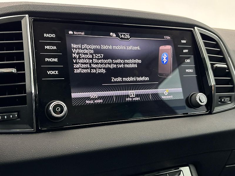 Škoda Karoq Top Selection - fotka 25 z 29