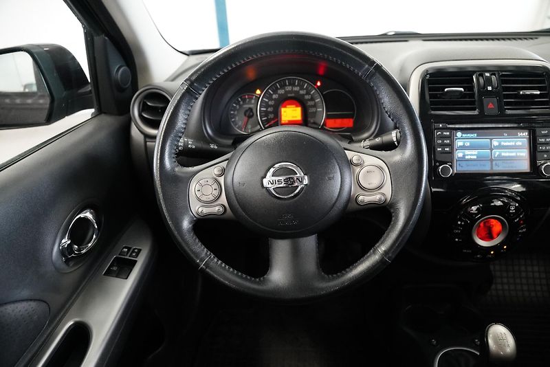 Nissan Micra - fotka 16 z 23