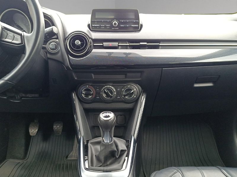Mazda 2 (2019) CHALLENGE 1.5 SkyActive 55kW, - fotka 13 z 20