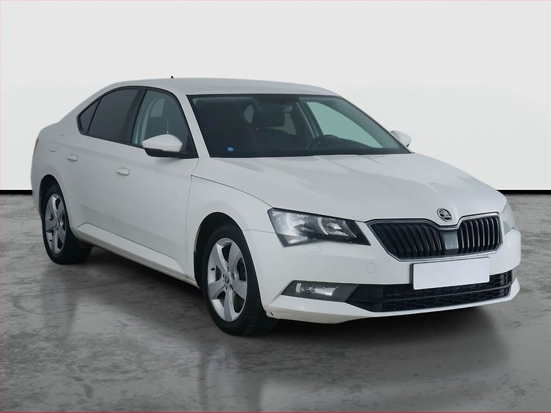 Škoda Superb (2015) 2.0 TDI, Automat, Navi - fotografie inzerátu
