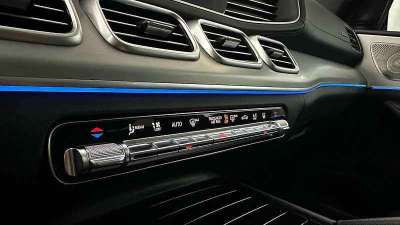 Mercedes-Benz GLS 450 d / 4 MATIC - fotka 47 z 69