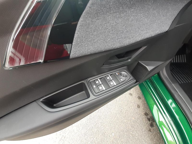 Renault Clio (2026) Evolution TCe 115  - fotka 10 z 18