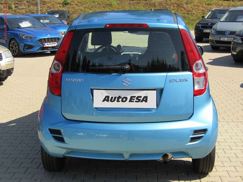 Suzuki Splash (2014) 1.0 i, ČR, AC - fotka 5 z 17