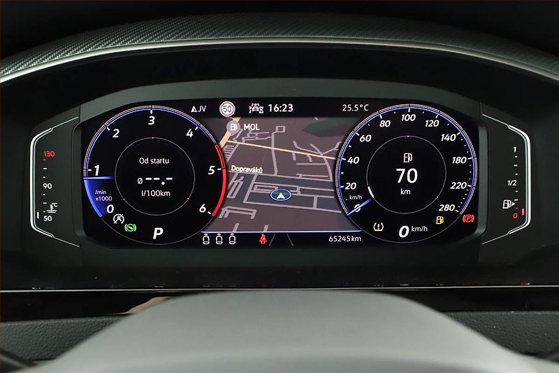 Volkswagen Arteon (2023) R-line 2.0 TDI - fotka 14 z 20