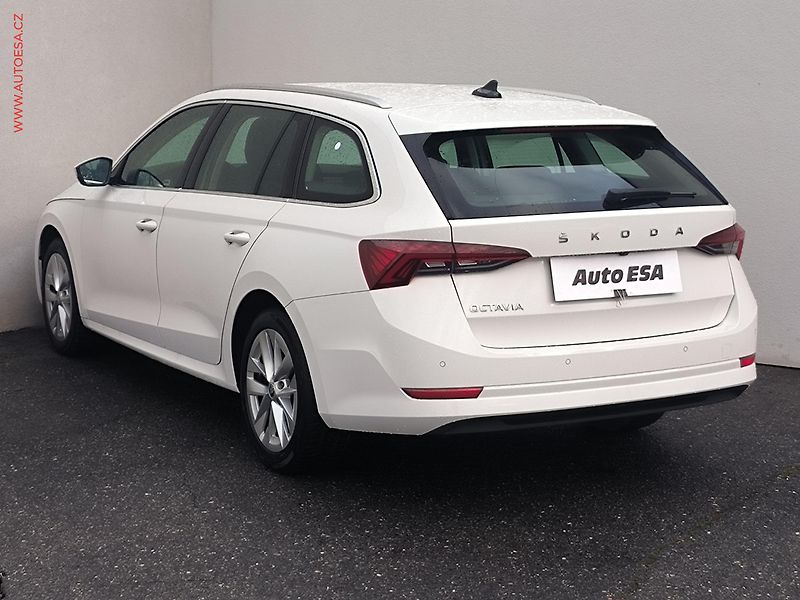 Škoda Octavia (2020) 2.0 TDi, 2.maj,ČR, Style - fotka 6 z 27