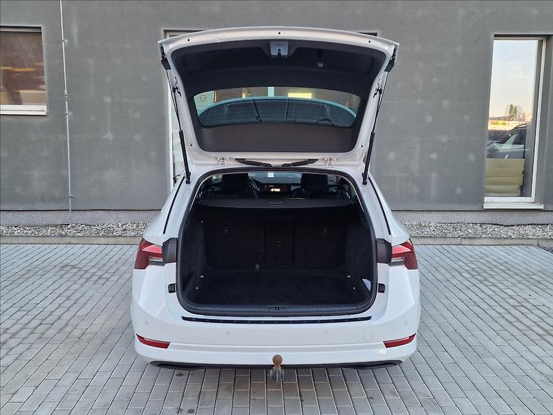 Škoda Octavia 2.0 TDI Style Tažné,ČR,1.Maj. - fotka 41 z 50