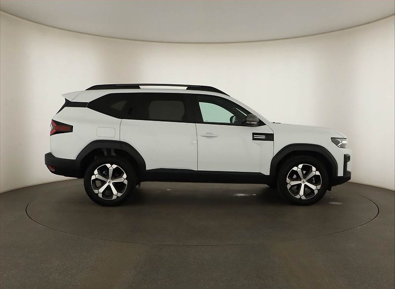 Dacia Bigster (2025) 1.2 MHEV, JOURNEY, KEYLESS - fotka 6 z 15