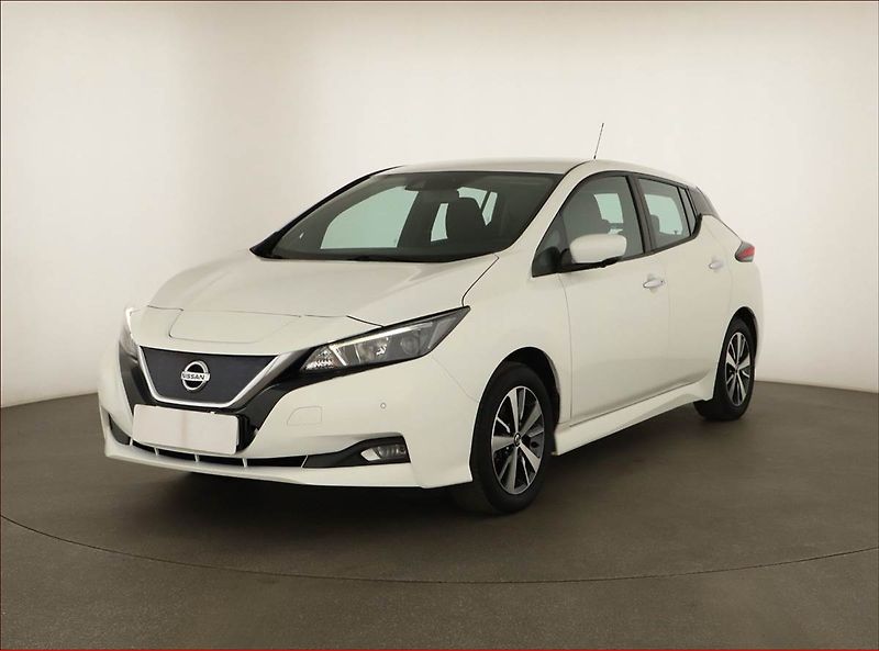 Nissan Leaf (2021) 40 kWh, SoH 92%, Automat - fotka 2 z 21