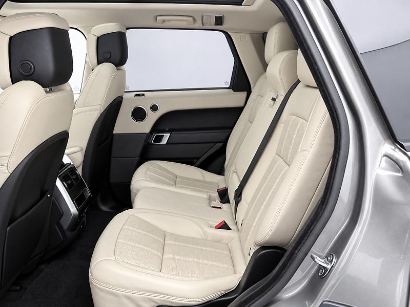 Land Rover Range Rover 3,0 D300 221kW Aut. 4x4 CZ - fotka 14 z 28