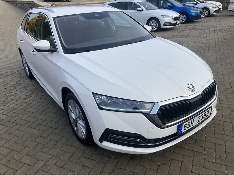 Škoda Octavia (2023) 2.0TDI STYLE,TZ,NEHAVAROVANÉ - fotografie inzerátu