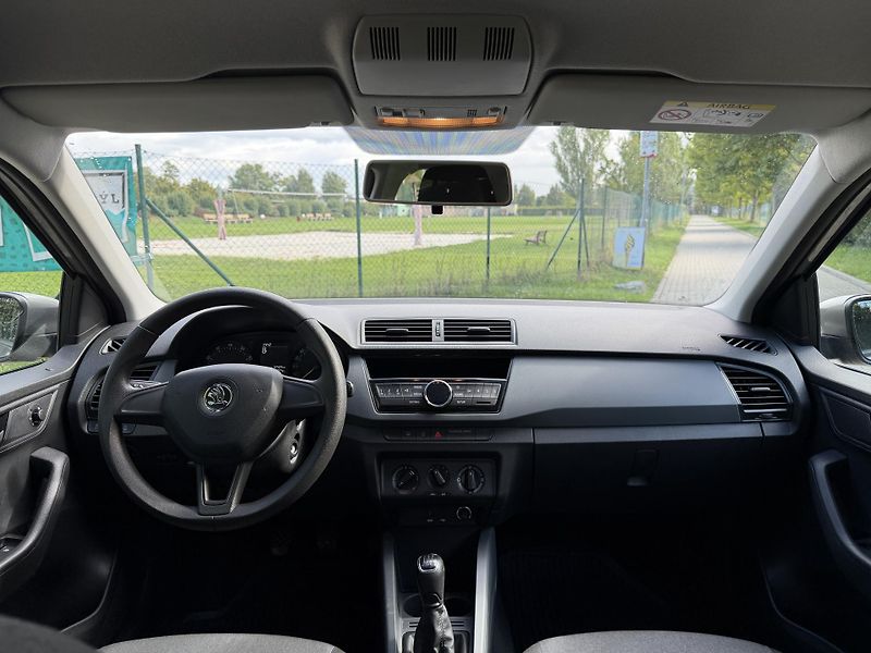Škoda Fabia 1.0 55 kW 83000 km  - fotka 21 z 23
