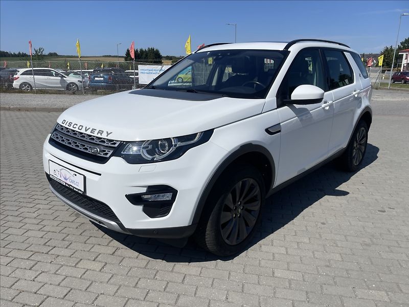 Land Rover Discovery Sport 2,0 TD4 132kw AWD Pano 7mist T - fotka 1 z 35