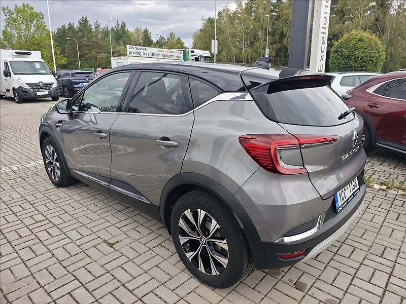 Renault Captur 1,3 TCe140  Techno - fotka 4 z 21