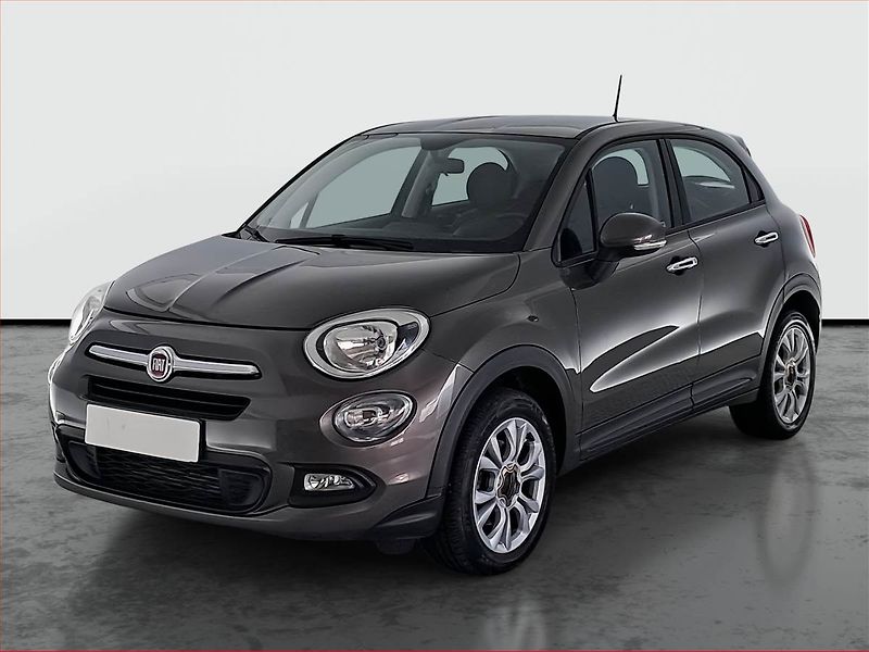 Fiat 500X (2016) 1.6 MultiJet, ČR,1.maj - fotka 2 z 17