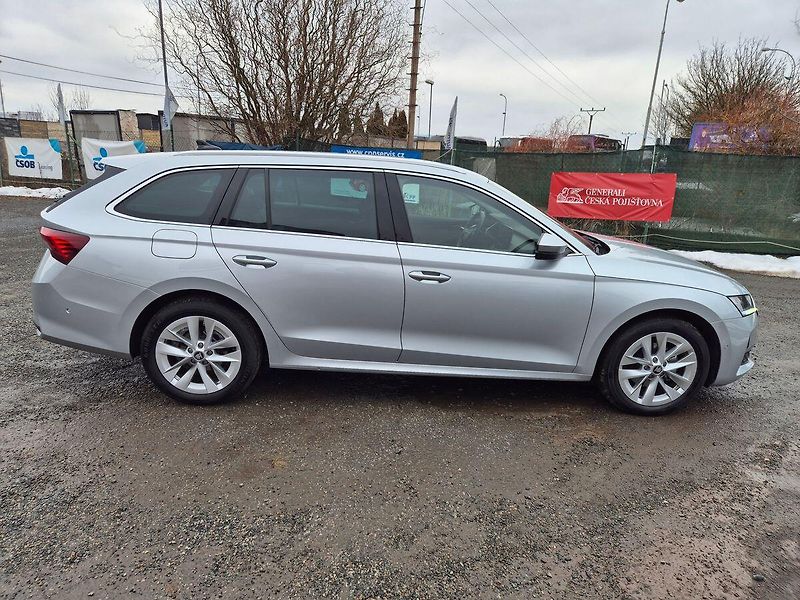 Škoda Octavia Combi 2,0 TDI Top Selection, w - fotka 4 z 29
