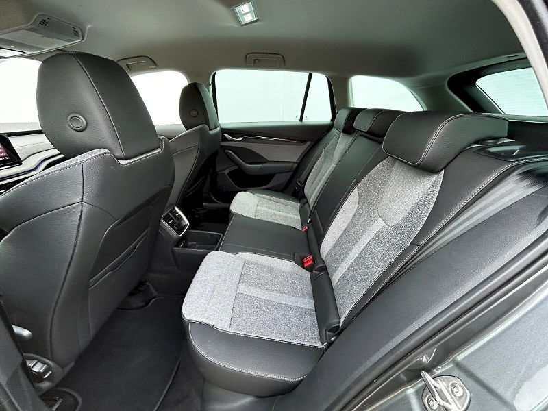 Škoda Octavia (2025) Combi 2.0 TDI 110kW DSG Top Se - fotka 28 z 35