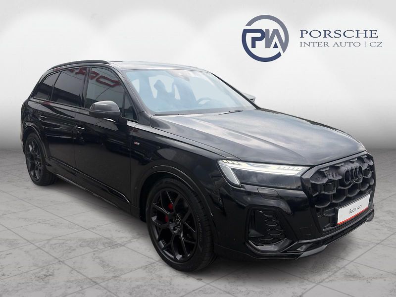 Audi Q7 3.0TDi Sline quattro - fotka 9 z 20
