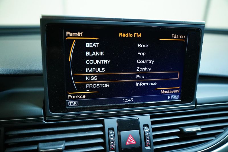 Audi A6 - fotka 19 z 26