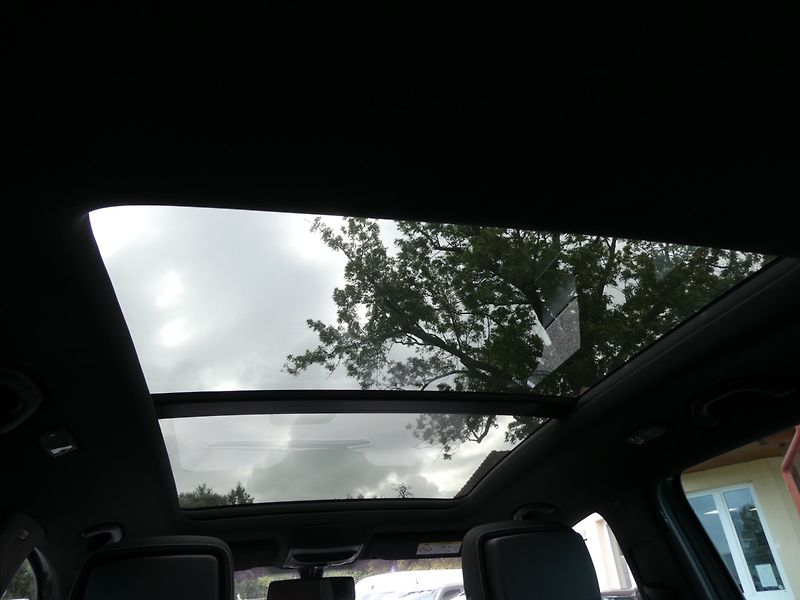 Volkswagen Tiguan 2,0 TDi 110kW Lounge DSG, 4x4 - fotka 26 z 54