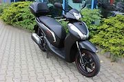 Honda SH 300i.