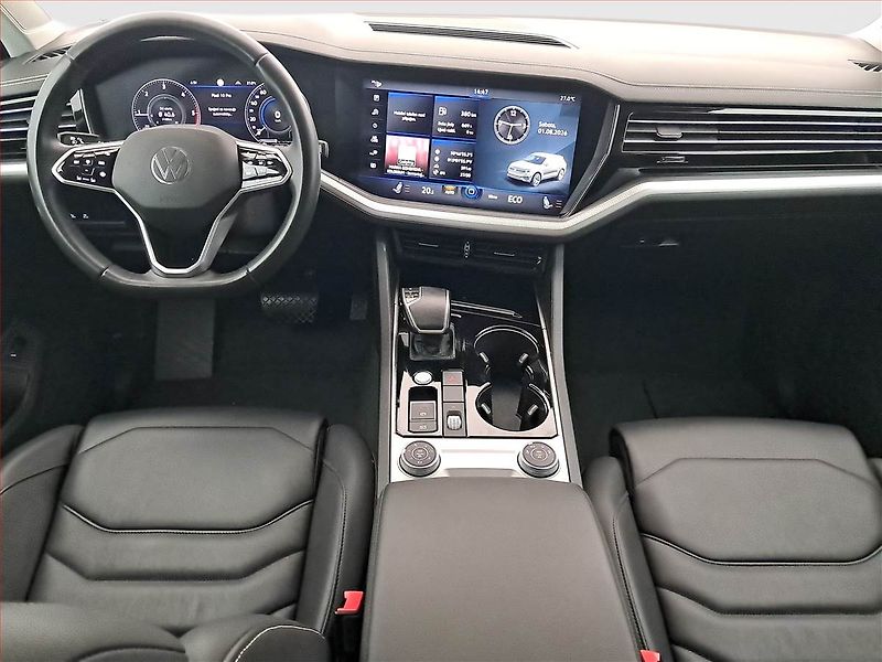 Volkswagen Touareg (2022) 3.0 TDI - fotka 8 z 19